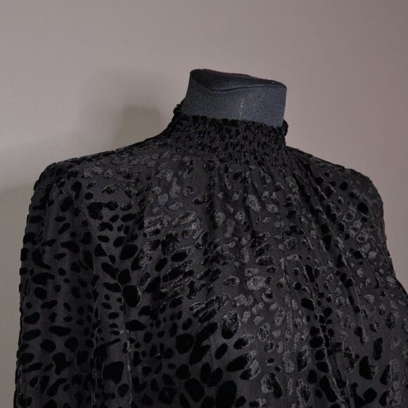 Maison Cinqcent Black Velvet Leopard Print Mock Neck Blouse Sz XS - Picture 5 of 8